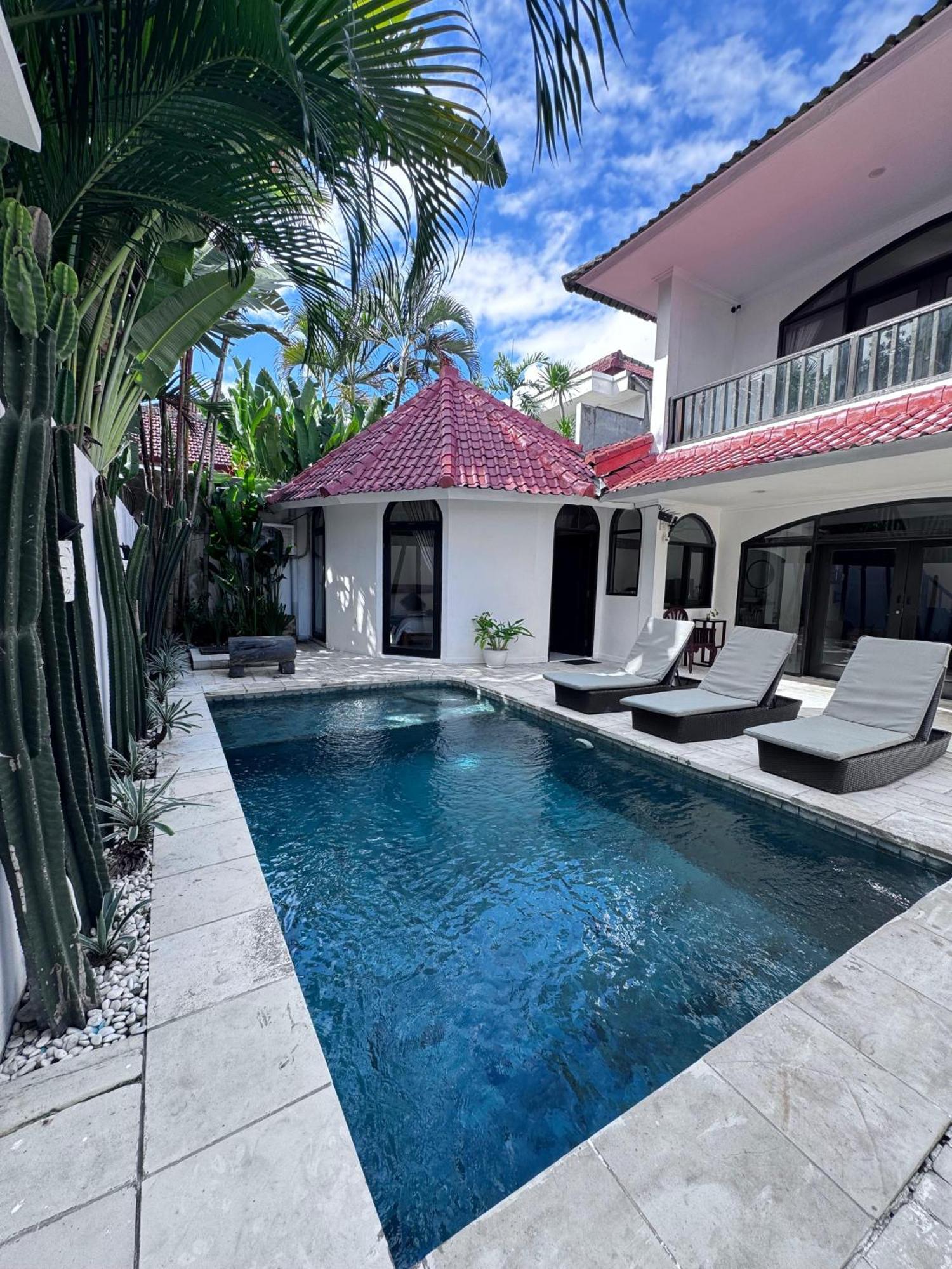 Lalita Villas Seminyak Exterior foto